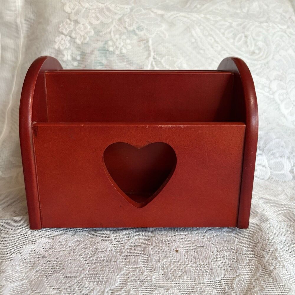 Vintage‎ Wooden Heart Cut-Out Napkin, Mail Holder 7” Lazy Susan Cottagecore